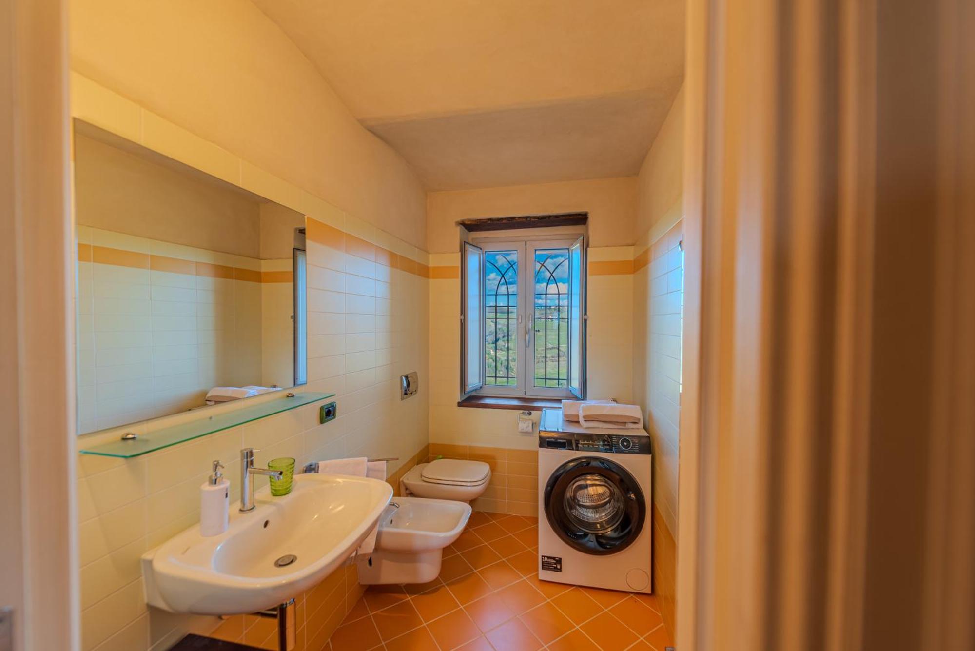 Holiday home Serra Alta Langa Trezzo Tinella
